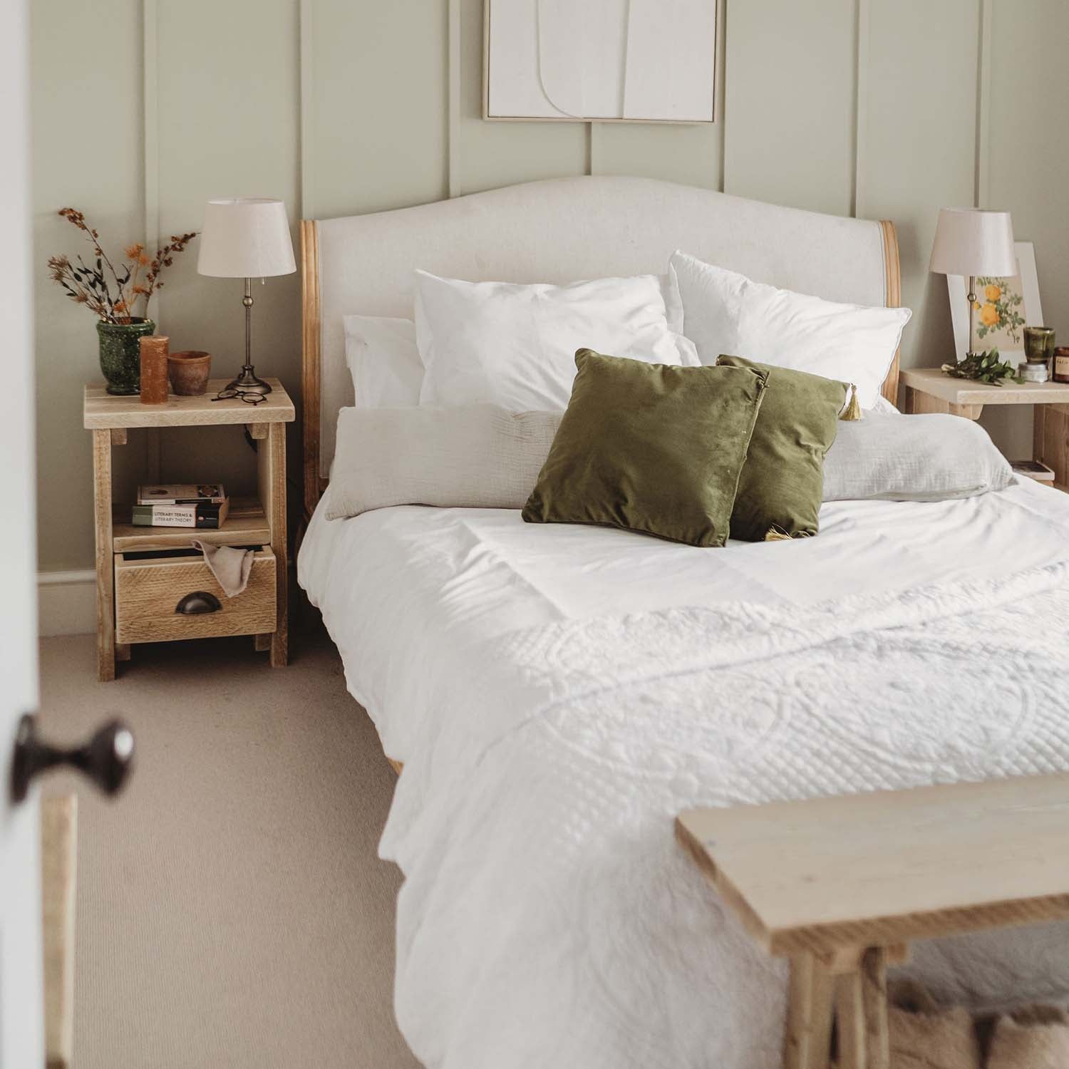 Auckland Bedside Table