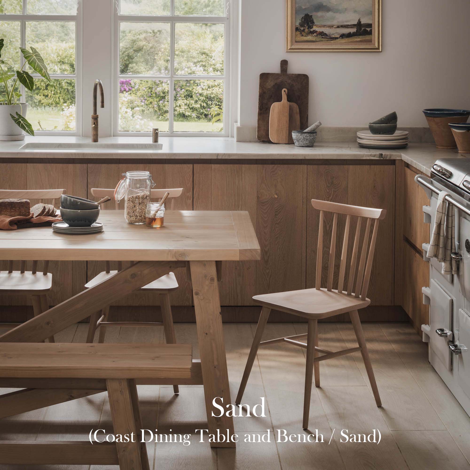 Hela Dining Chair