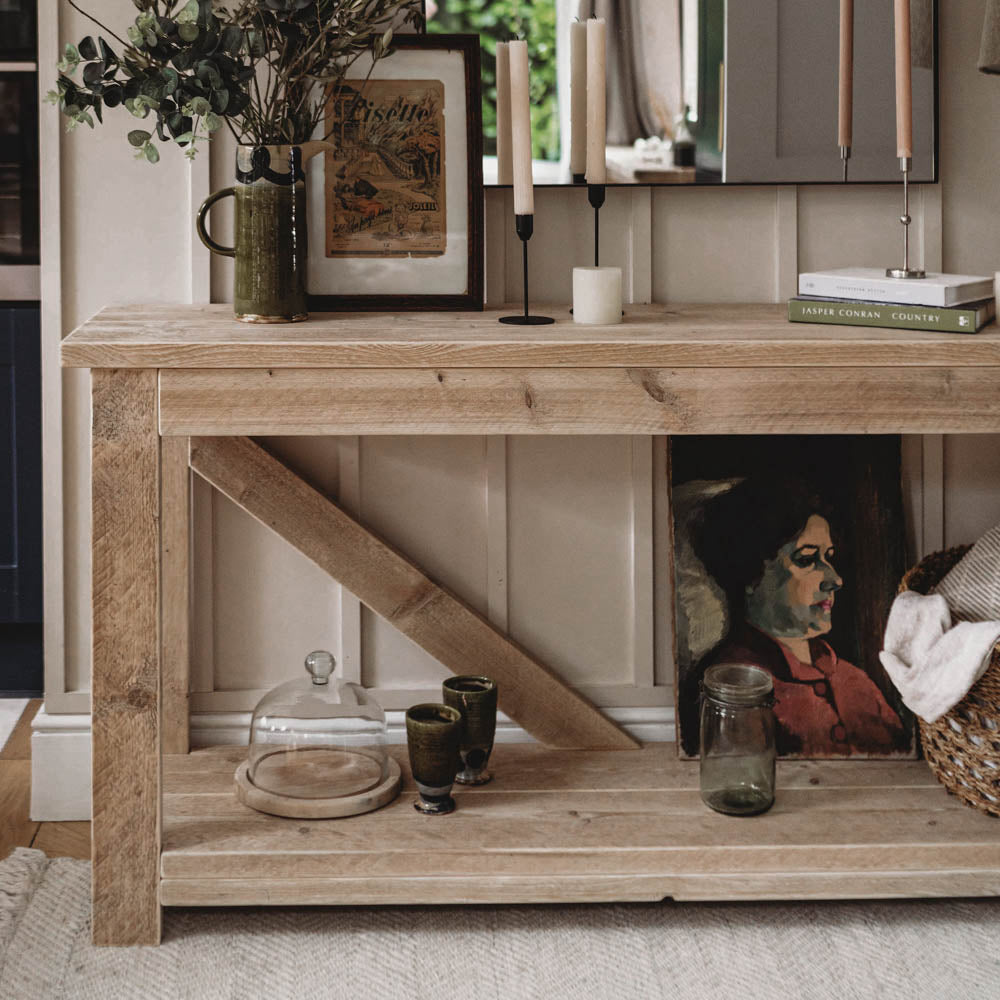 The Reclaimed Wood V Back
