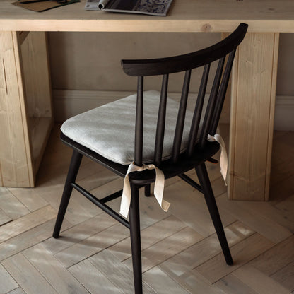 Hela Dining Chair