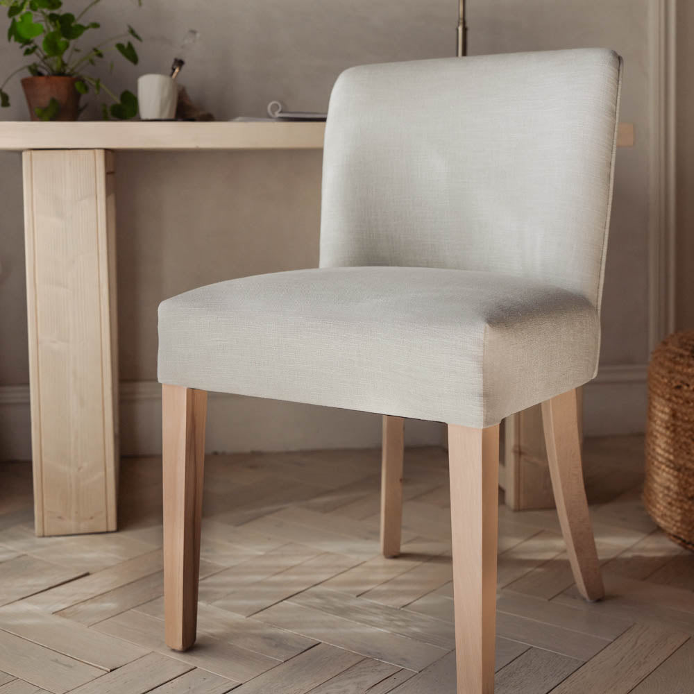 The Tuft Dining Chair - Rustic Linen